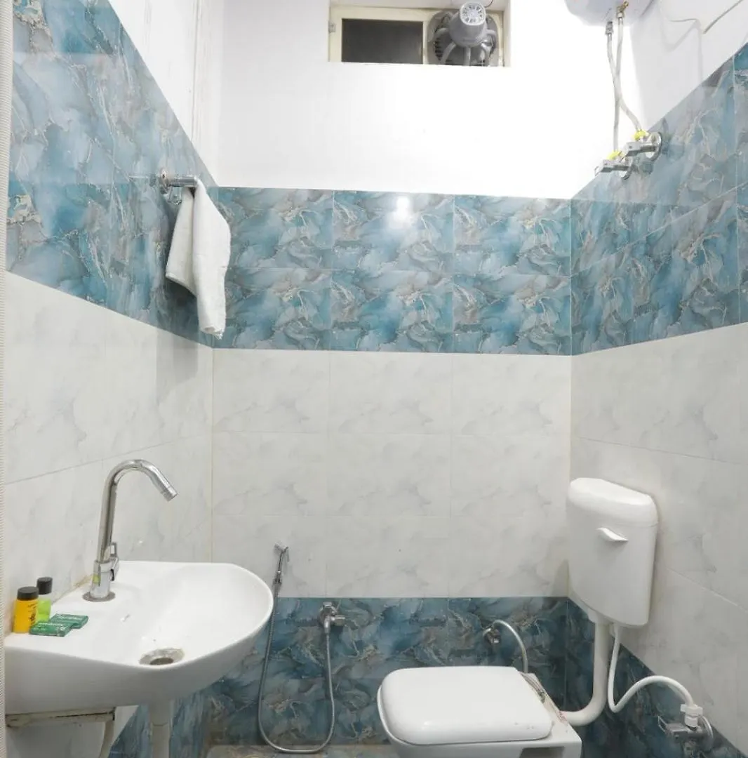 Hotel Kashi ! Residency ! Near Kashi Vishwanath Temple - Luxury Air Conditioned Rooms With Free Wi-Fi Facility Varanasi